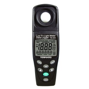 tm-203-datalogging-auto-ranging-light-meter